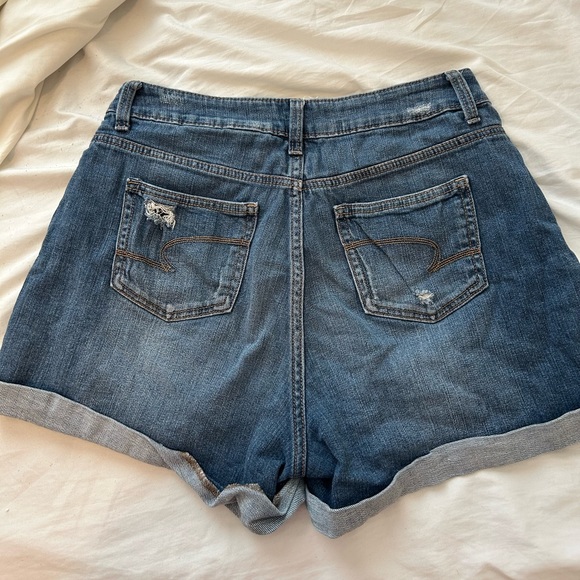 High rise quad button distressed denim shorts - Picture 2 of 3